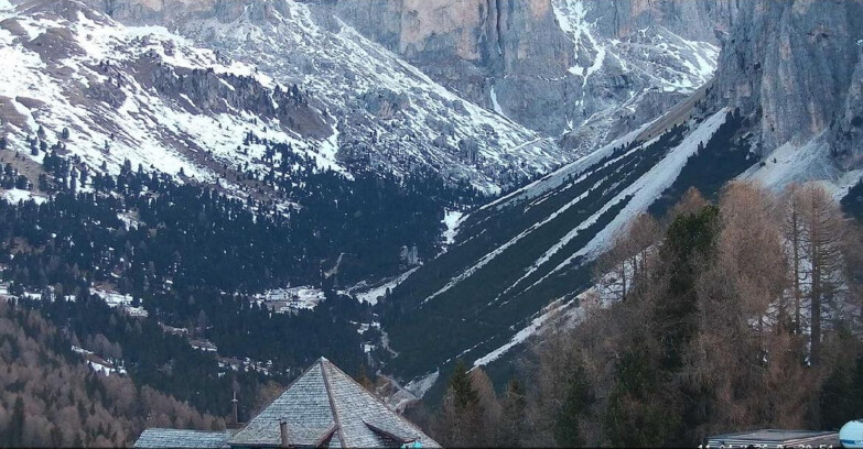 Webcam Vigo di Fassa-Pera-Ciampedìe - Vigo - Conca del Gardeccia