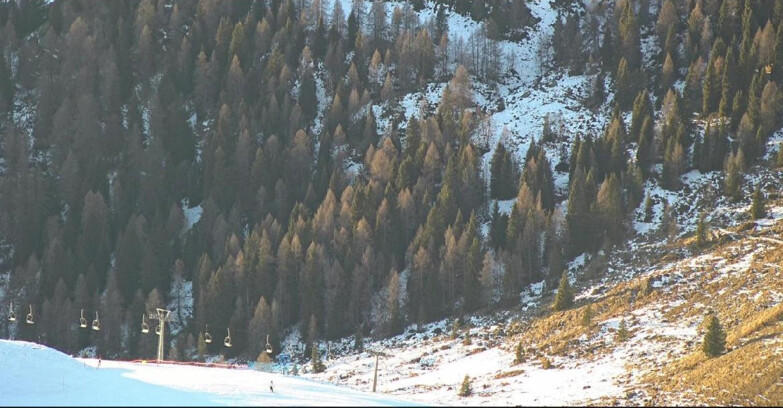 Webcam Сан-Мартино-ди-Кастроцца - Пассо-Ролле - Tognola - Piste Scandola