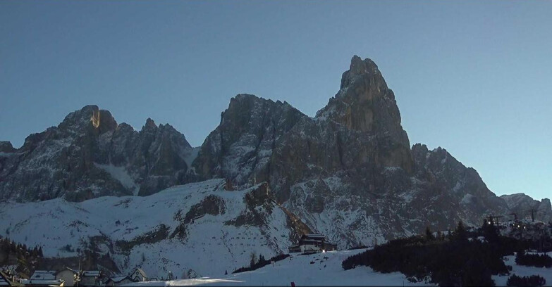 Webcam San Martino di Castrozza - Passo Rolle  - Passo Rolle - Il Cimone