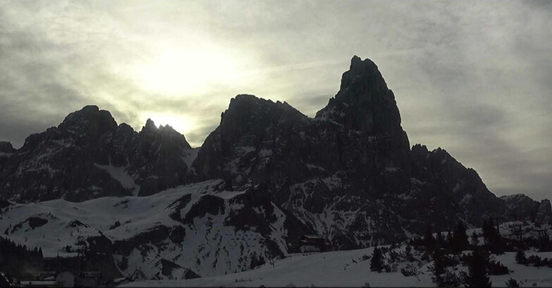 Webcam San Martino di Castrozza - Passo Rolle  - Passo Rolle - Il Cimone