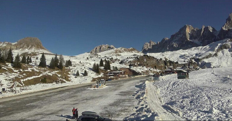 Webcam San Martino di Castrozza - Passo Rolle - Passo Rolle - Castellazzo