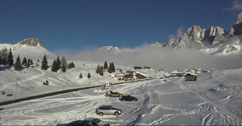 Webcam San Martino di Castrozza - Passo Rolle - Passo Rolle - Castellazzo