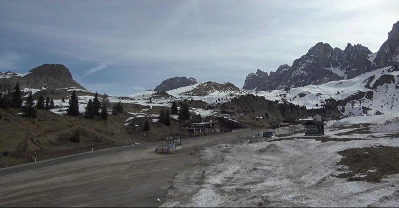 Webcam San Martino di Castrozza - Passo Rolle - Passo Rolle - Castellazzo