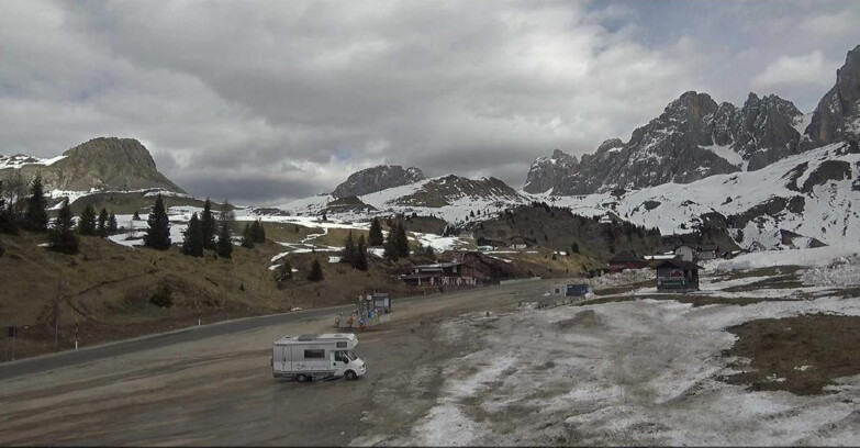 Webcam San Martino di Castrozza - Passo Rolle - Passo Rolle - Castellazzo