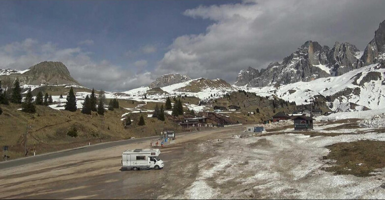 Webcam San Martino di Castrozza - Passo Rolle - Passo Rolle - Castellazzo