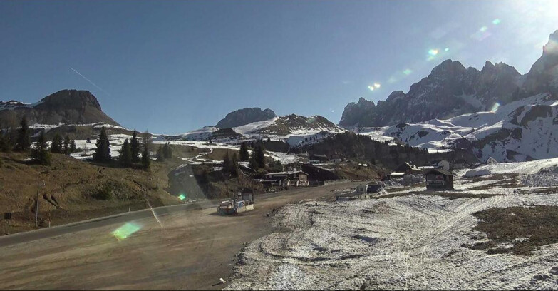 Webcam San Martino di Castrozza - Passo Rolle - Passo Rolle - Castellazzo