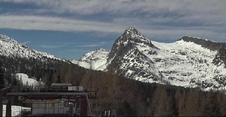 Webcam Сан-Мартино-ди-Кастроцца - Пассо-Ролле - Passo Rolle - Colbricon