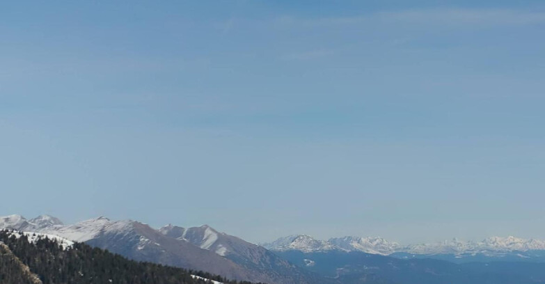 Webcam Madonna di Campiglio (Skiarea Campiglio Dolomiti di Brenta - Val di Sole Val Rendena) - Area Grostè