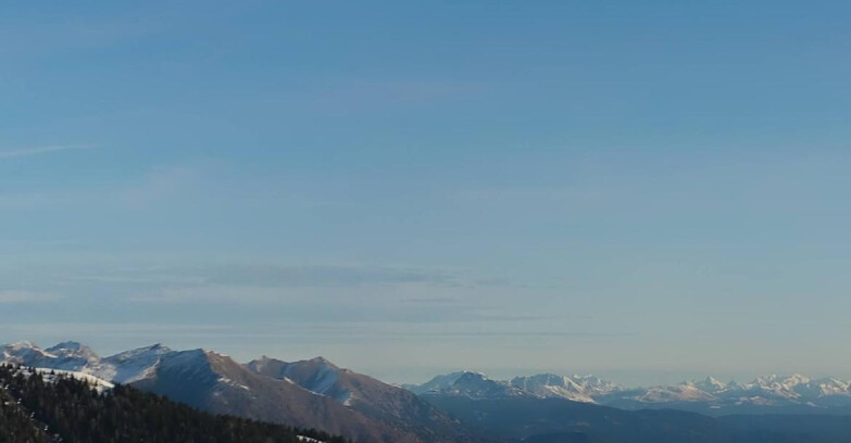Webcam Madonna di Campiglio (Skiarea Campiglio Dolomiti di Brenta - Val di Sole Val Rendena) - Area Grostè