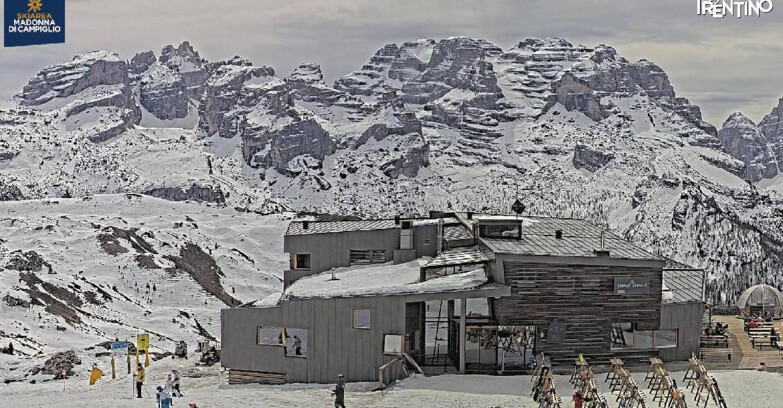 Webcam Madonna di Campiglio - Chalet Spinale