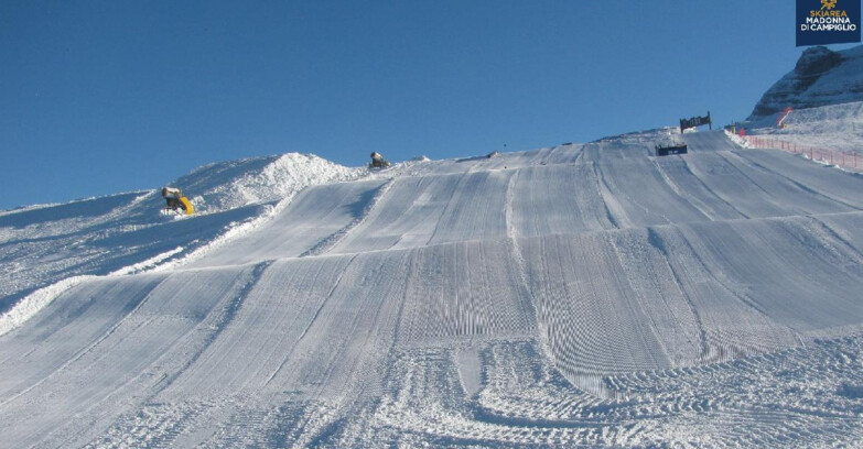 Webcam Madonna di Campiglio (Skiarea Campiglio Dolomiti di Brenta - Val di Sole Val Rendena) - Brenta Dolomites
