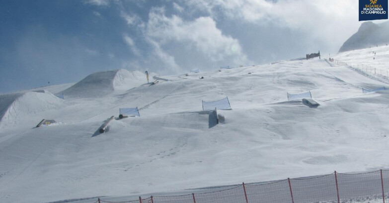 Webcam Madonna di Campiglio - Brenta Dolomites