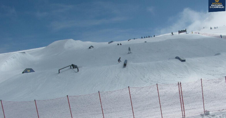 Webcam Madonna di Campiglio - Brenta Dolomites
