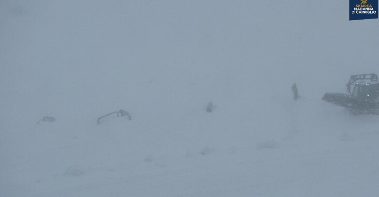 Webcam Madonna di Campiglio (Skiarea Campiglio Dolomiti di Brenta - Val di Sole Val Rendena) - Brenta Dolomites