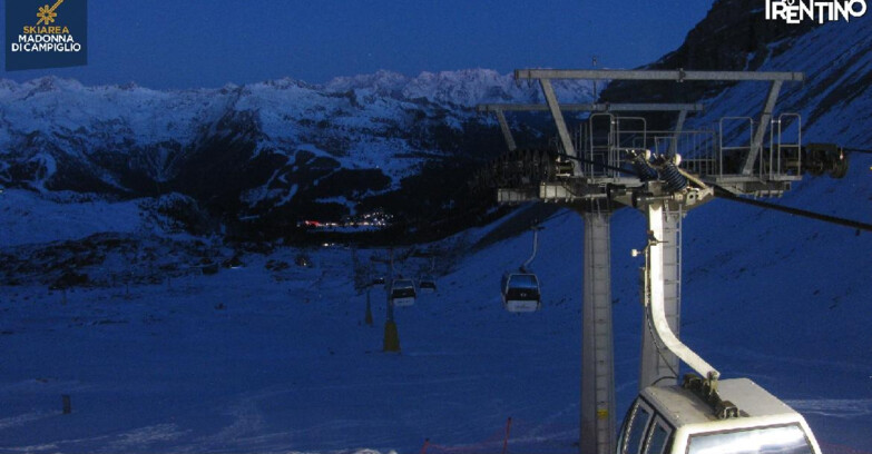 Webcam Madonna di Campiglio - From Grostè 