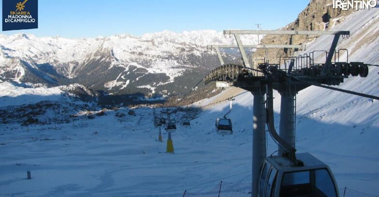 Webcam Madonna di Campiglio - From Grostè 