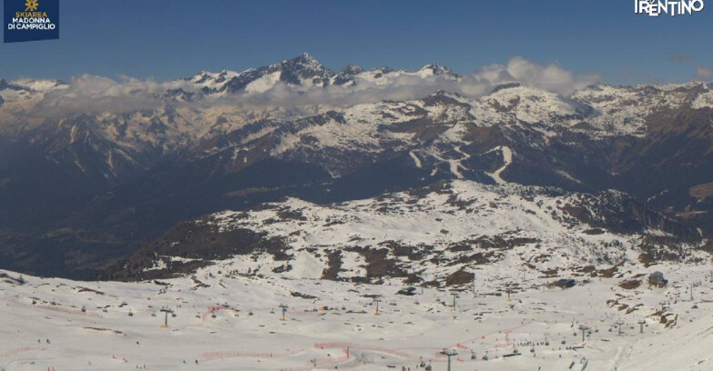 Webcam Madonna di Campiglio (Skiarea Campiglio Dolomiti di Brenta - Val di Sole Val Rendena) - Grostè Area