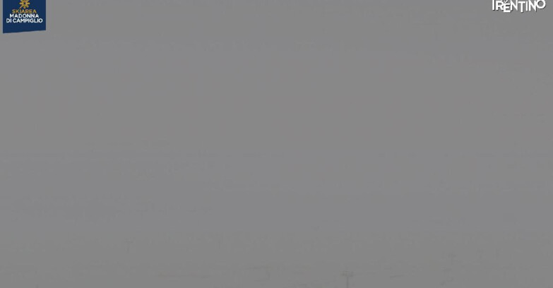 Webcam Madonna di Campiglio (Skiarea Campiglio Dolomiti di Brenta - Val di Sole Val Rendena) - Grostè Area