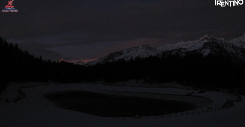 Webcam Madonna di Campiglio (Skiarea Campiglio Dolomiti di Brenta - Val di Sole Val Rendena) - Lago Montagnoli
