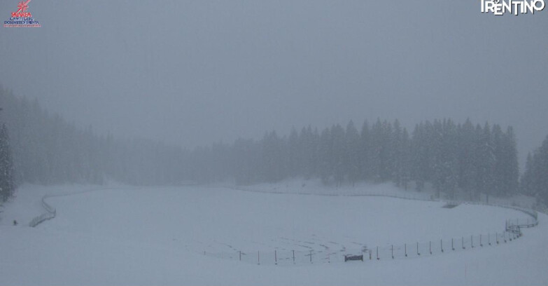 Webcam Мадонна-ди-Кампильо  - Lago Montagnoli