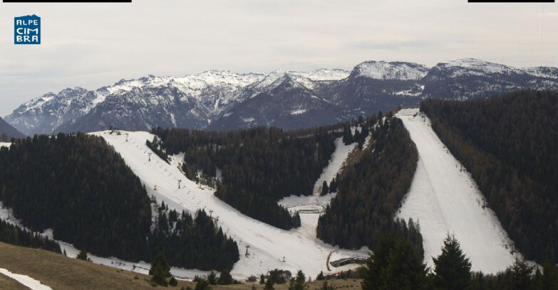 Webcam Skiarea Folgaria-Fiorentini - Folgaria Fondo Piccolo 